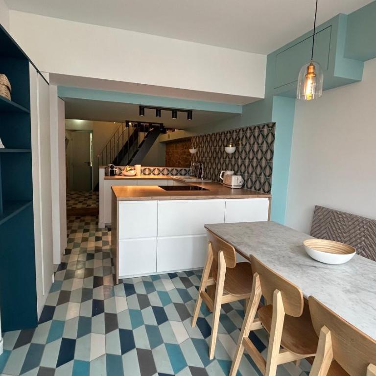 Appartement Atypique Au Pied Du Sacré Cœur - Appartement - Rez-de-Chaussée - 4