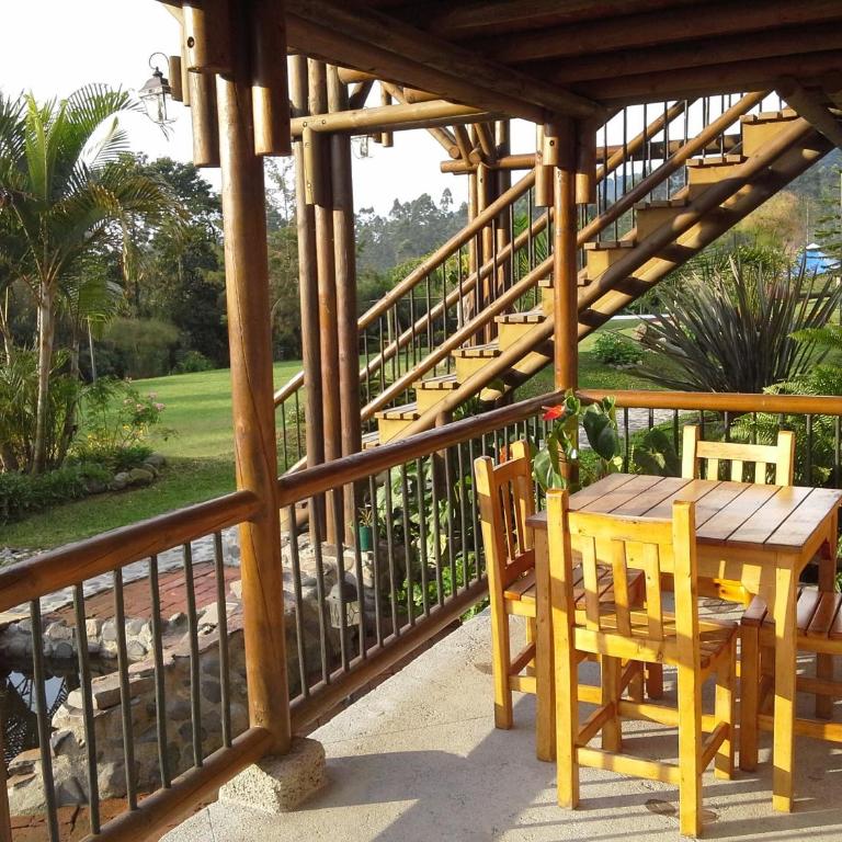 Matisses Hotel & Spa - Standard Triple Room - 3