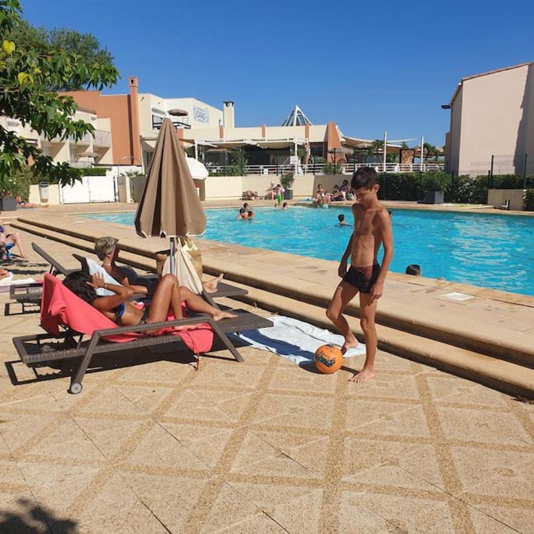 UN TOUT INCLUS DE CHARME EN FRONT DE MER - Appartement - 11