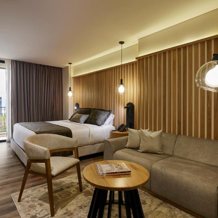Blues Suites Medellín - Suite con bañera de hidromasaje - 7