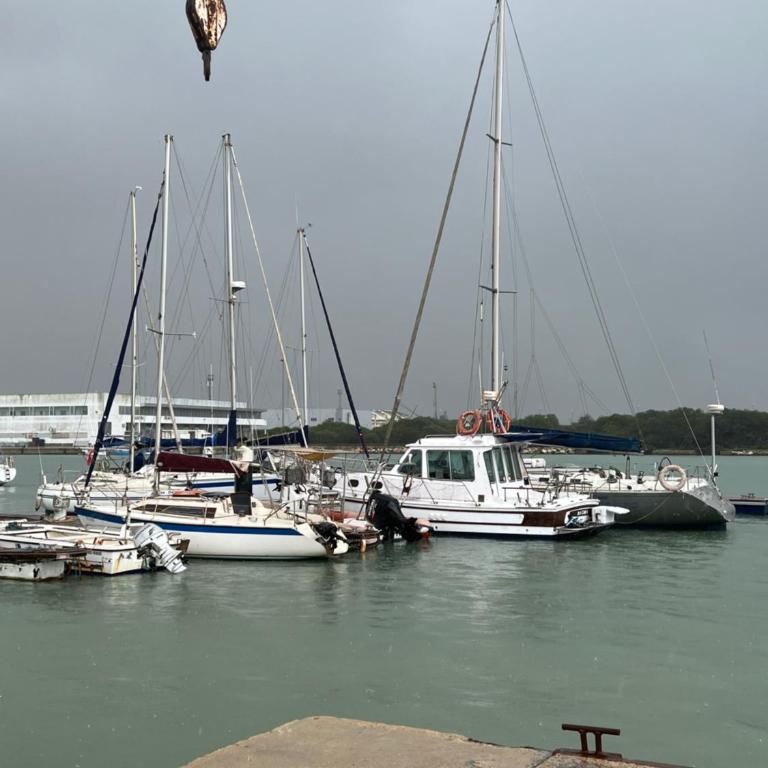 Velero en el corazón de El Puerto de Santa María - Casa Móvil - 21