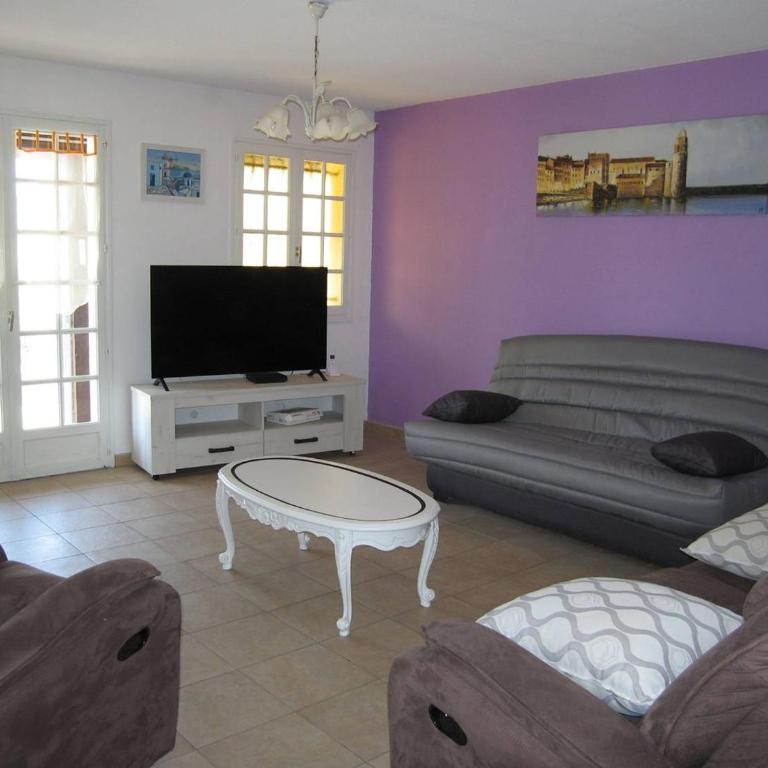 Villa 4 pièces, 10 couchages, jardin, terrasses, à 900m de la plage, Saint-Cyprien - FR-1-106-35 - Villa - 6