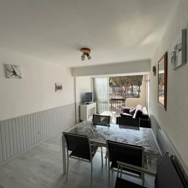 T2 lumineux 4 pers, parking sécurisé, proche port et plage - St-Cyprien - FR-1-106-30 - Apartment - 5