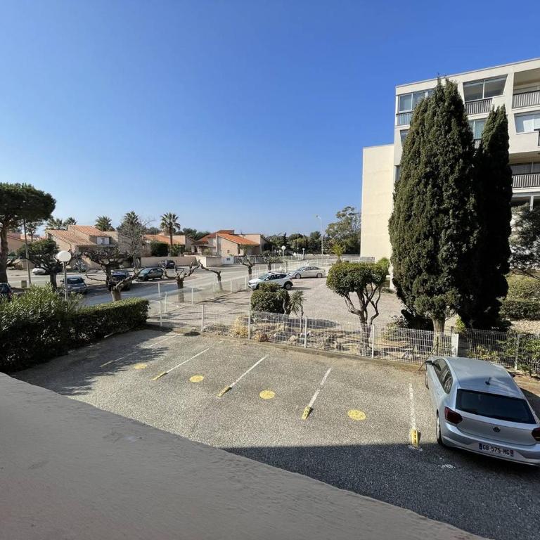T2 lumineux 4 pers, parking sécurisé, proche port et plage - St-Cyprien - FR-1-106-30 - Apartment - 14