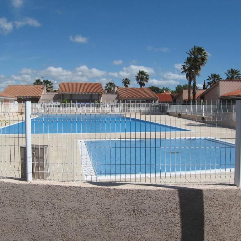 Appartement T2 avec 5 couchages, piscine, tennis, proche plage et port, animaux admis - Saint-Cyprien - FR-1-106-47 - Apartment - 13