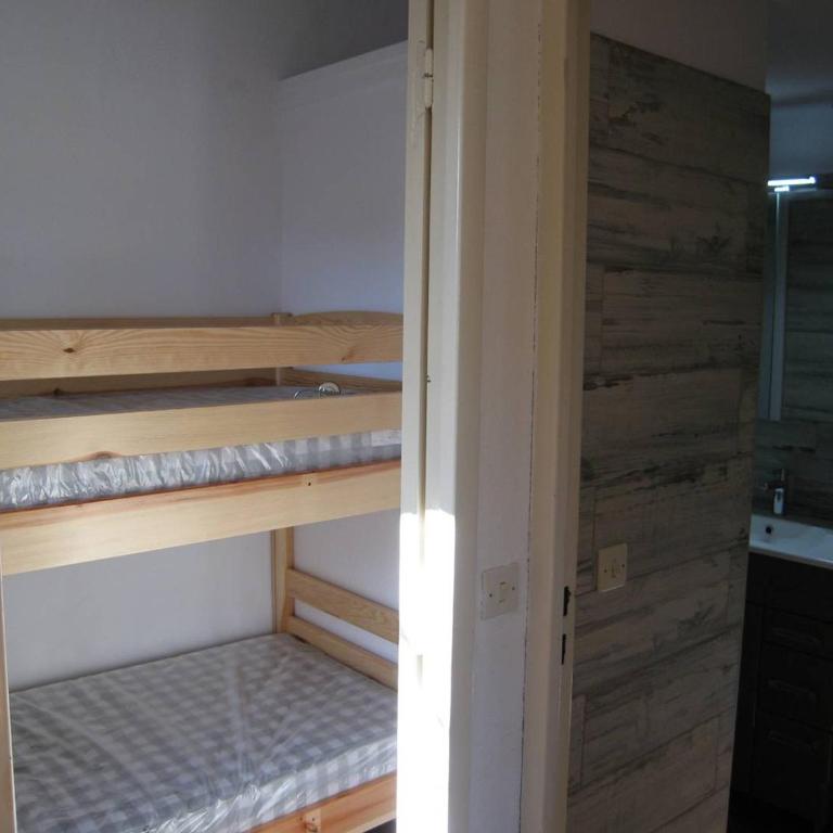 Charmant Pavillon T2 Cabine, 6 Couchages, Cour Privée, Piscine, Parking, Proche Plage - St Cyprien - FR-1-106-34 - Villa - 3