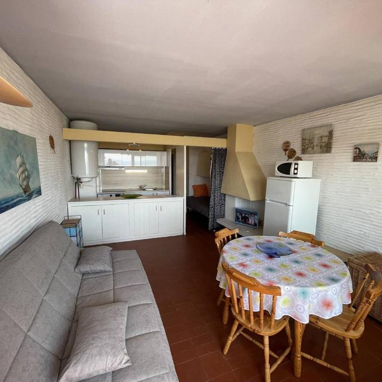 Appartement 2 pièces face plage avec loggia, parking sécurisé et Wifi - Saint-Cyprien - FR-1-106-46 - Apartment - 2