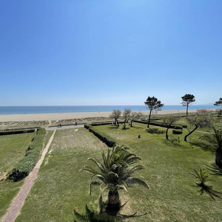 Appartement 2 pièces face plage avec loggia, parking sécurisé et Wifi - Saint-Cyprien - FR-1-106-46 - Apartment - 14