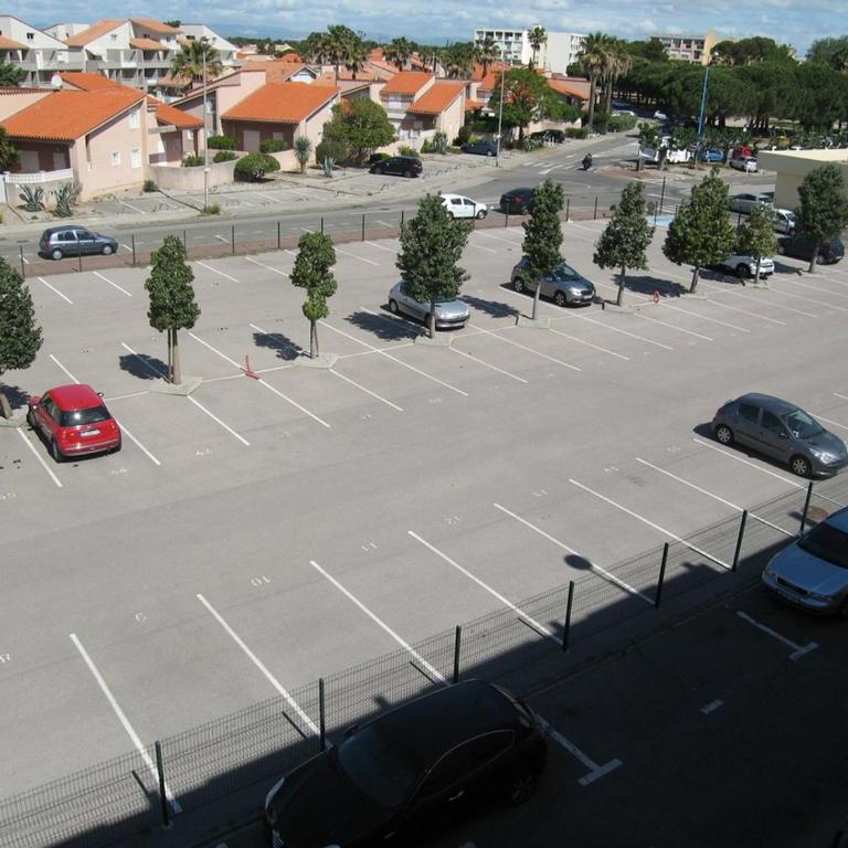Charmant studio climatisé avec wifi et parking à 100m de la plage - FR-1-106-51 - Apartment - 14