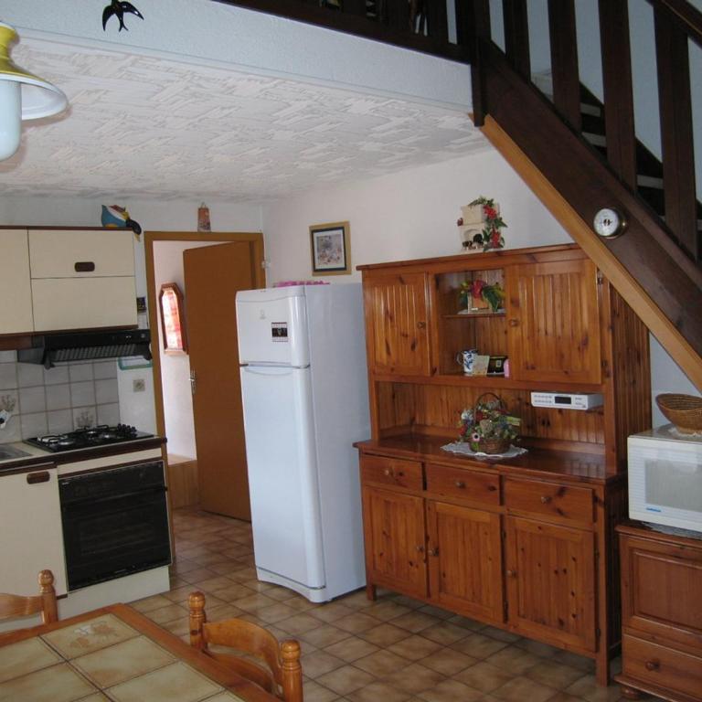 Jolie Villa T3 Mezzanine avec Véranda à Saint-Cyprien, 6 Couchages, 900m de la Plage, Parking Privé - FR-1-106-57 - Villa - 11