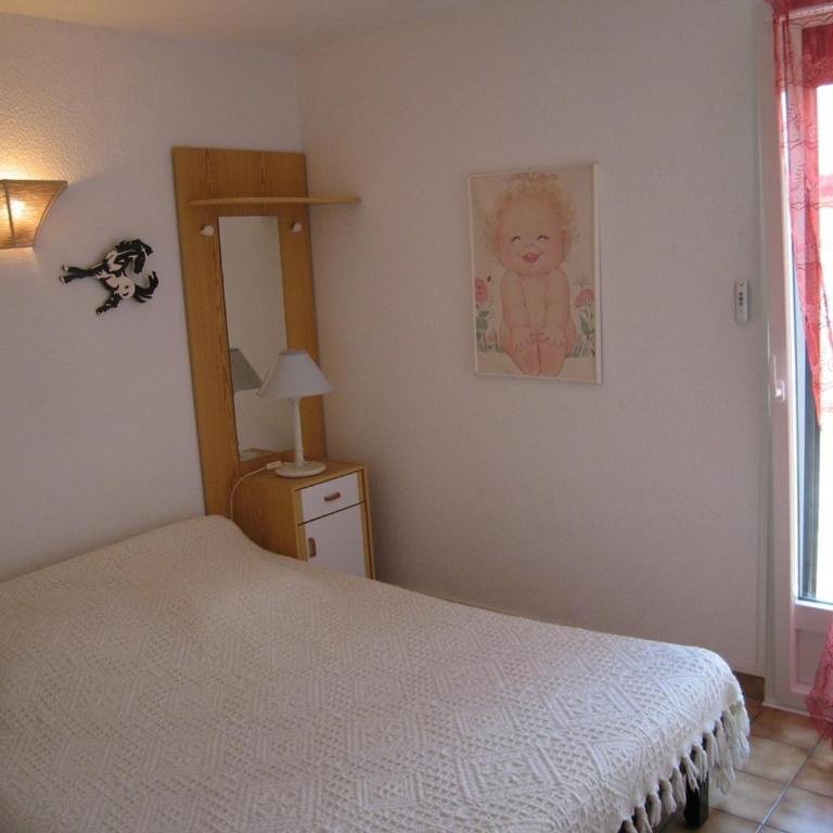 Jolie Villa T3 Mezzanine avec Véranda à Saint-Cyprien, 6 Couchages, 900m de la Plage, Parking Privé - FR-1-106-57 - Villa - 15