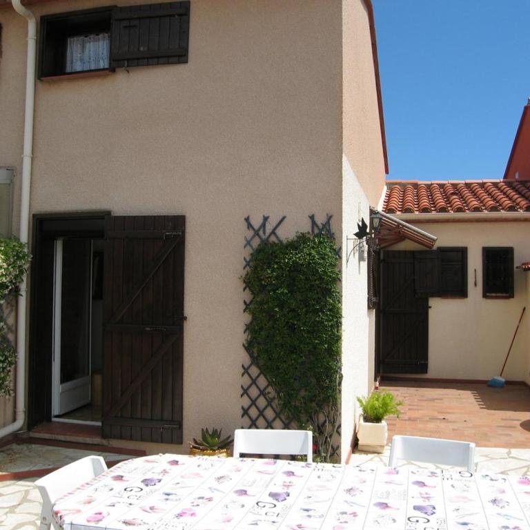 Jolie Villa T3 Mezzanine avec Véranda à Saint-Cyprien, 6 Couchages, 900m de la Plage, Parking Privé - FR-1-106-57 - Villa - 16