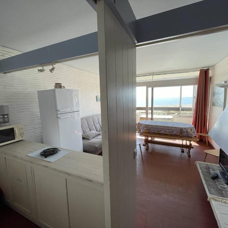 Appartement T2 avec 6 couchages, animaux admis, parking, wifi - FR-1-106-75 - Apartment - 16