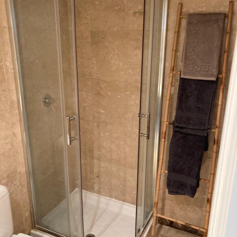 2 Bed Penthouse Apartment - Apartamento de 2 dormitorios - 16