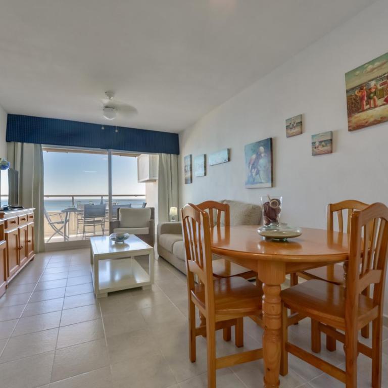 Apartamento Apolo XVI 68 - Grupo Turis - Apartamento - 12