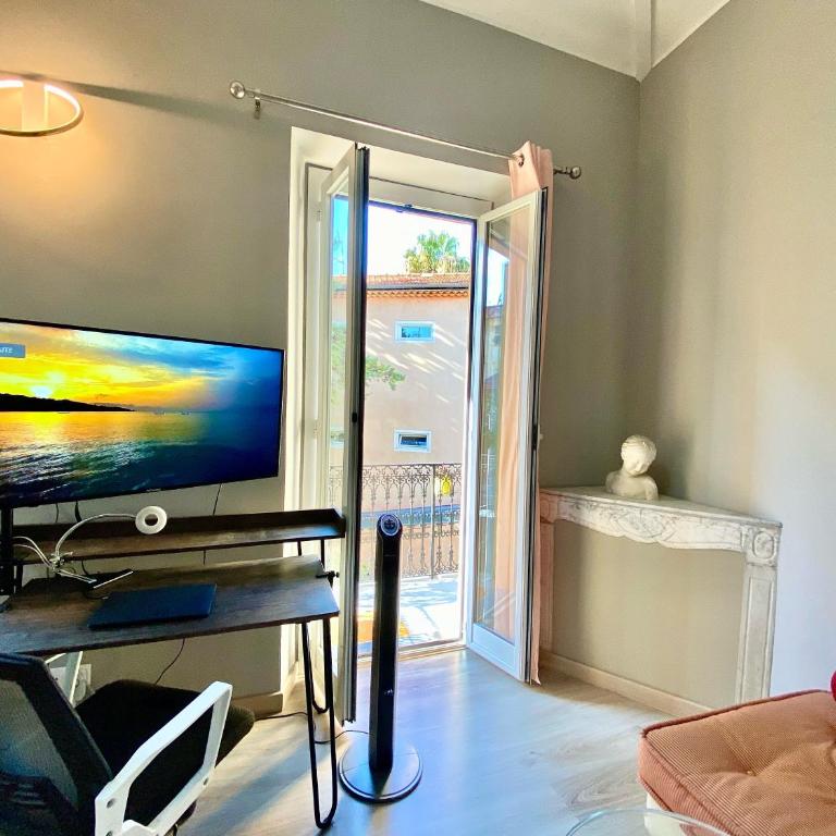 Lovely & sunny loft heart of Nice with A/C! - Appartement 1 Chambre - 10