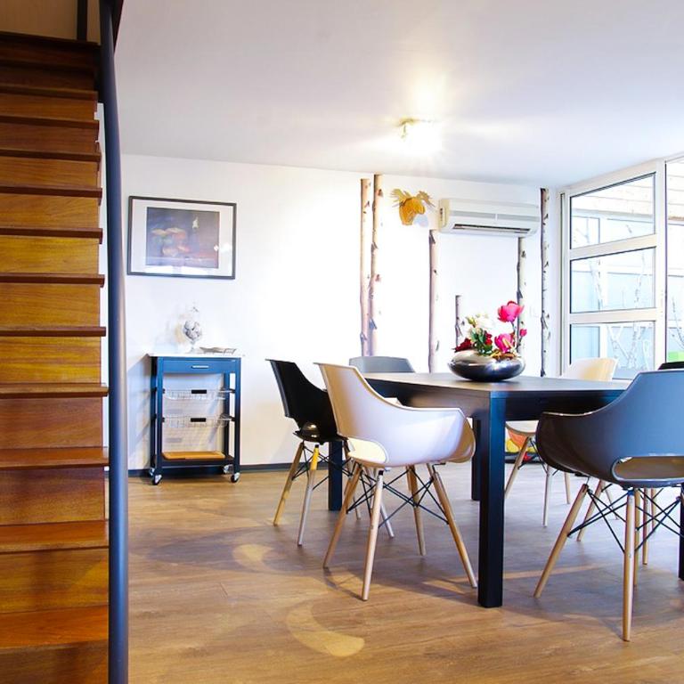 444 Tourny - Localisation exceptionnelle 2 chambres avec ascenseur et Parking - Appartement en Duplex - 2