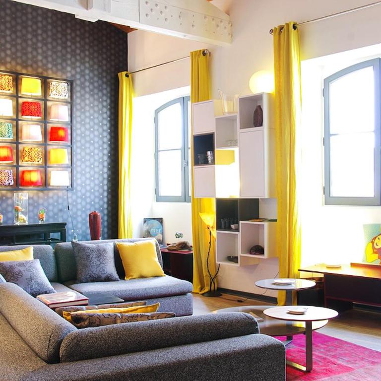 444 Tourny - Localisation exceptionnelle 2 chambres avec ascenseur et Parking - Appartement en Duplex - 22