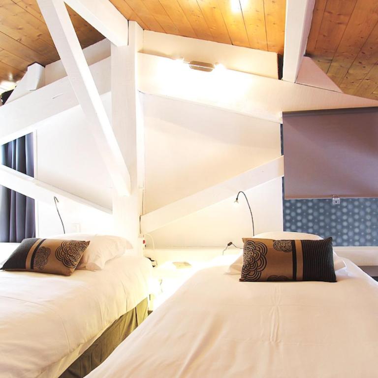 444 Tourny - Localisation exceptionnelle 2 chambres avec ascenseur et Parking - Appartement en Duplex - 27