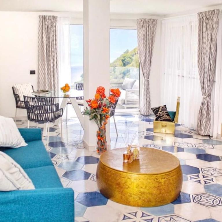 SUITE APARTMENTS BRANCO - Infinity Pool & Sea View - Apartment with Sea View - 2