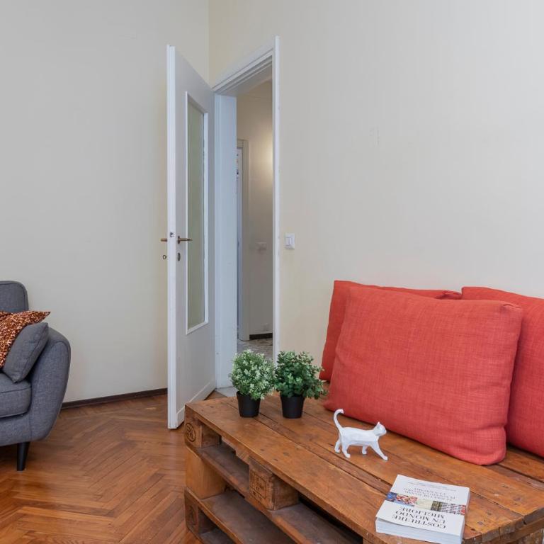 [Renovated apartment close to central station] Ponte Seveso 42 - Appartamento con 1 Camera da Letto - 2