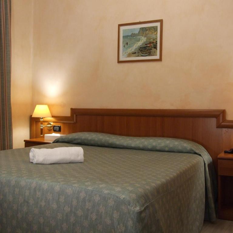 Coccodrillo Hotel & Apartments - Camera Economy Matrimoniale/Doppia con Letti Singoli - 4