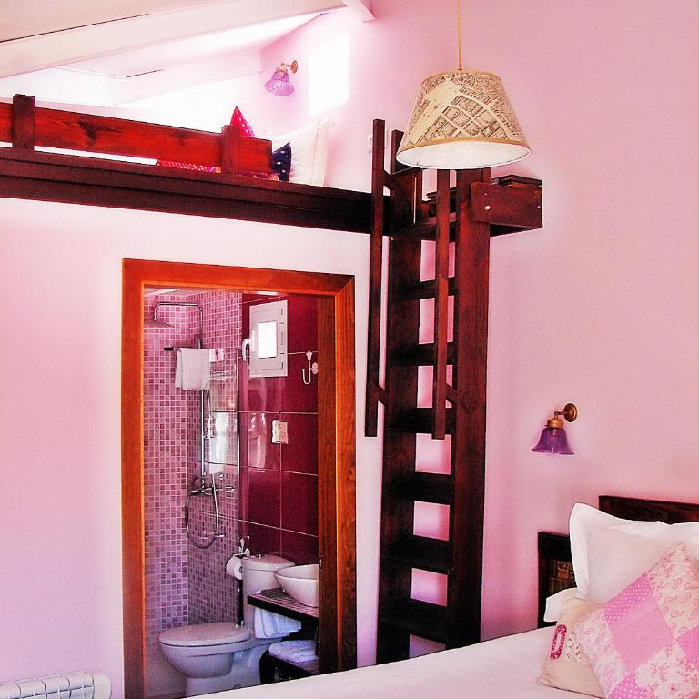 La Posada de Quijada - Double Room with Terrace - 10
