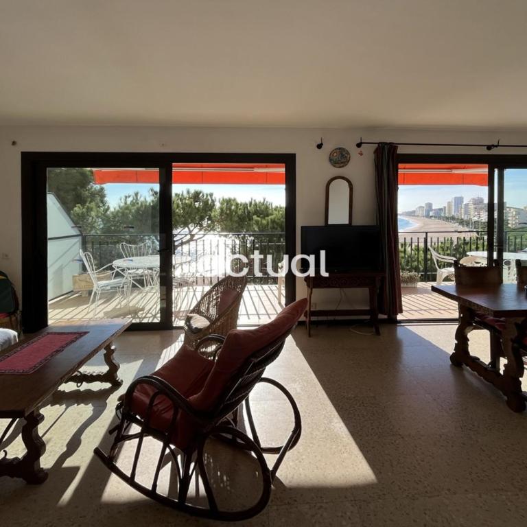 CAVALL BERNAT 36 - Apartamento de 3 dormitorios - 4