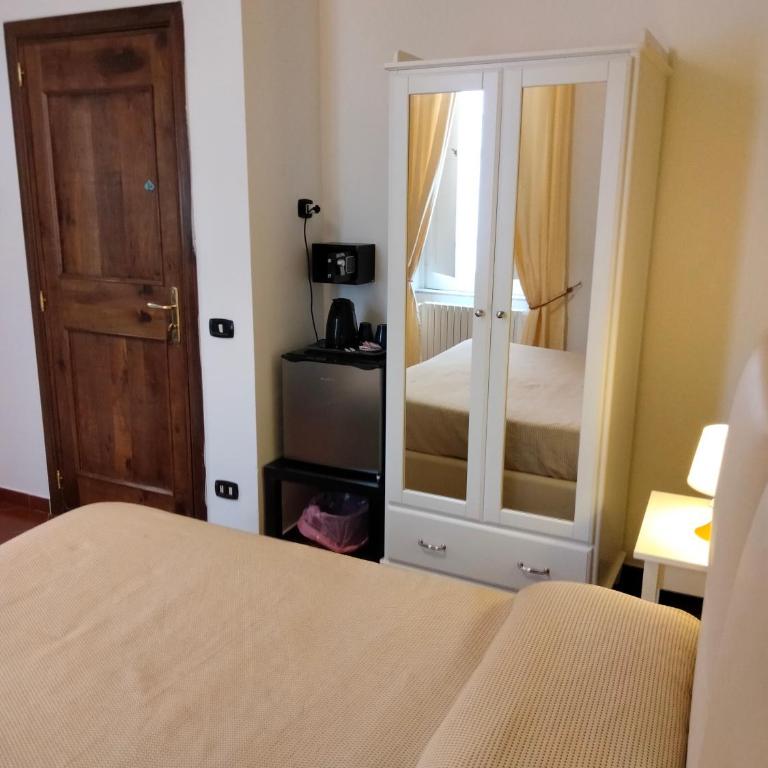 Dante Rooms - Camera Matrimoniale - 3