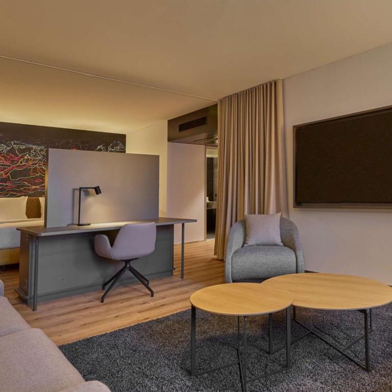 Radisson Blu Hotel, Lucerne - Junior Suite - 4
