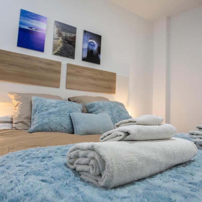 Apartamento renovado y confortable en el centro de Granada - Two-Bedroom Apartment - 14