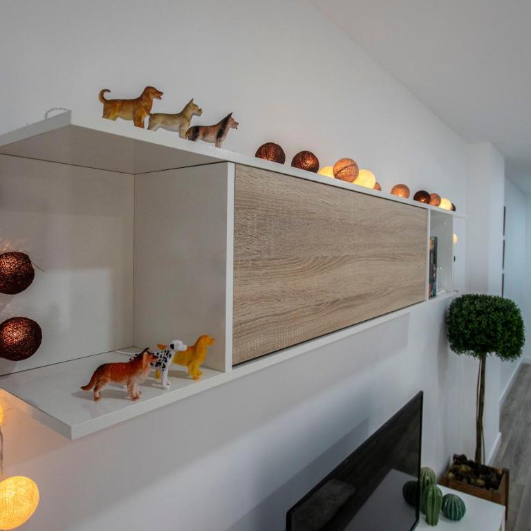 Apartamento renovado y confortable en el centro de Granada - Two-Bedroom Apartment - 4