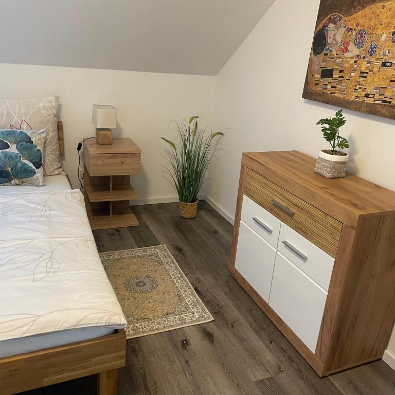 Sorinas Home - Comfortable Apartment near Graz - Free Parking - Apartment mit 2 Schlafzimmern mit Balkon und Terrasse - 25