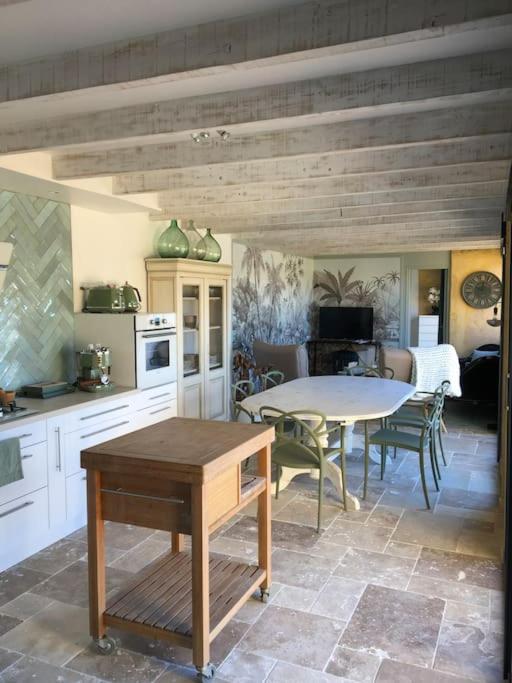 Mas des jours heureux aigues mortes - Three-Bedroom House - 22
