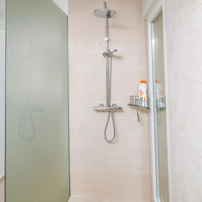 Casa Juana is a modern, luxury, exclusive, 6 bedroom villa. - Casa de 6 dormitorios - 15