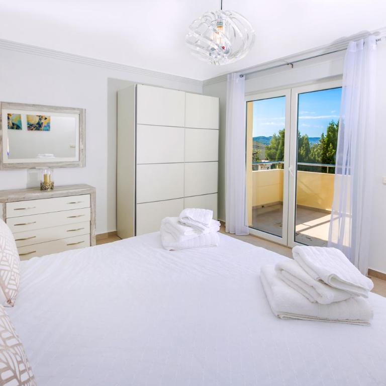 Casa Juana is a modern, luxury, exclusive, 6 bedroom villa. - Casa de 6 dormitorios - 9