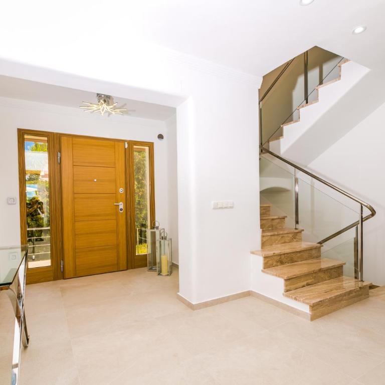 Casa Juana is a modern, luxury, exclusive, 6 bedroom villa. - Casa de 6 dormitorios - 57