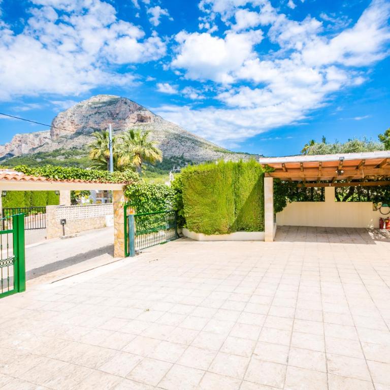 Casa Juana is a modern, luxury, exclusive, 6 bedroom villa. - Casa de 6 dormitorios - 69