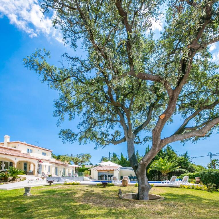 Casa Juana is a modern, luxury, exclusive, 6 bedroom villa. - Casa de 6 dormitorios - 78