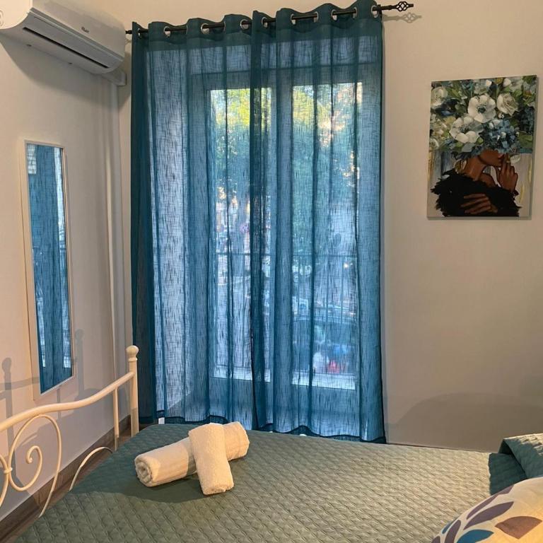 Maqueda Rooms - Double Room with Private Bathroom - 9