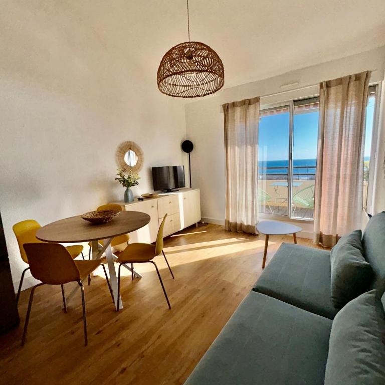 Superbe T2 avec Terrasse et vue su mer Quartier des Quilles à Sète - Apartamento de 1 dormitorio - 4