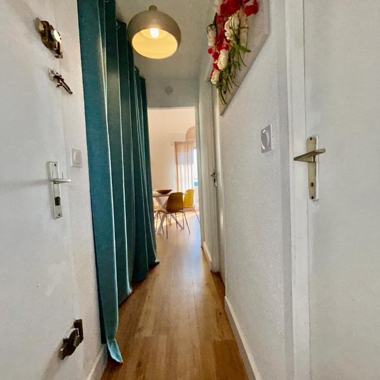 Superbe T2 avec Terrasse et vue su mer Quartier des Quilles à Sète - Apartamento de 1 dormitorio - 6