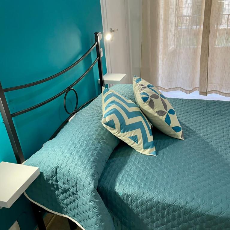 Maqueda Rooms - Double Room with Private Bathroom - 7