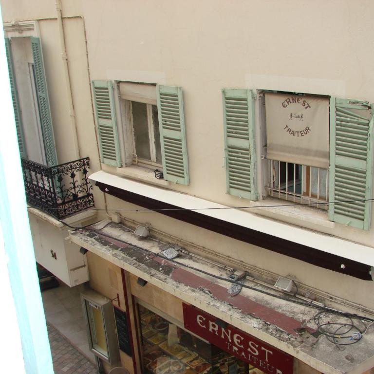 Good location flat - Appartement 1 Chambre - 15