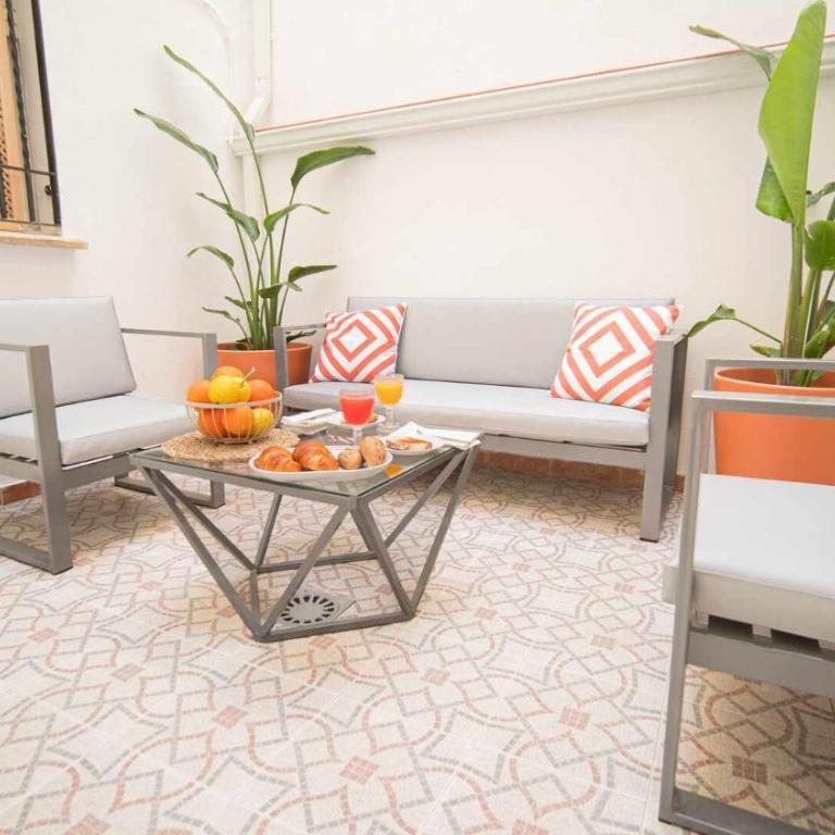 Boabdil Suites - Two-Bedroom Apartment - 7
