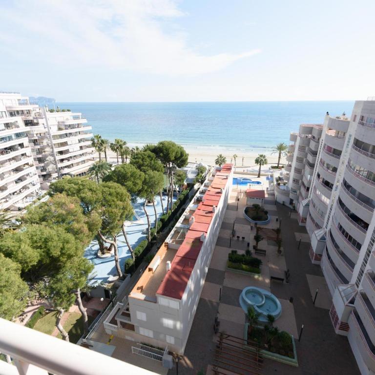 Martín- Increíbles vistas primera línea de playa para familias - Three-Bedroom Apartment - 2