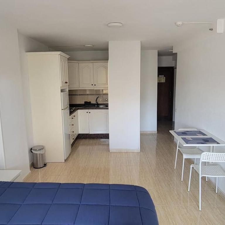 Comodoro Los Cristianos 302T - Estudio con vistas al mar - 7