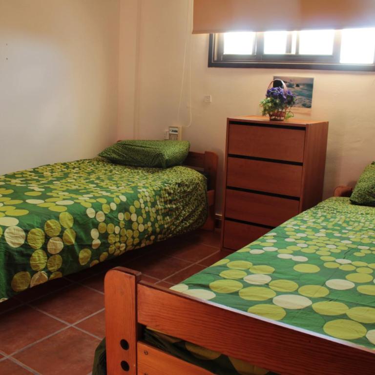La Tortuga Hostel - Habitación Doble con baño compartido - 2 camas - 2