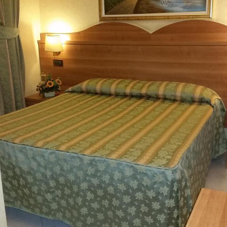 Hotel Teti - Petite Chambre Double - 9