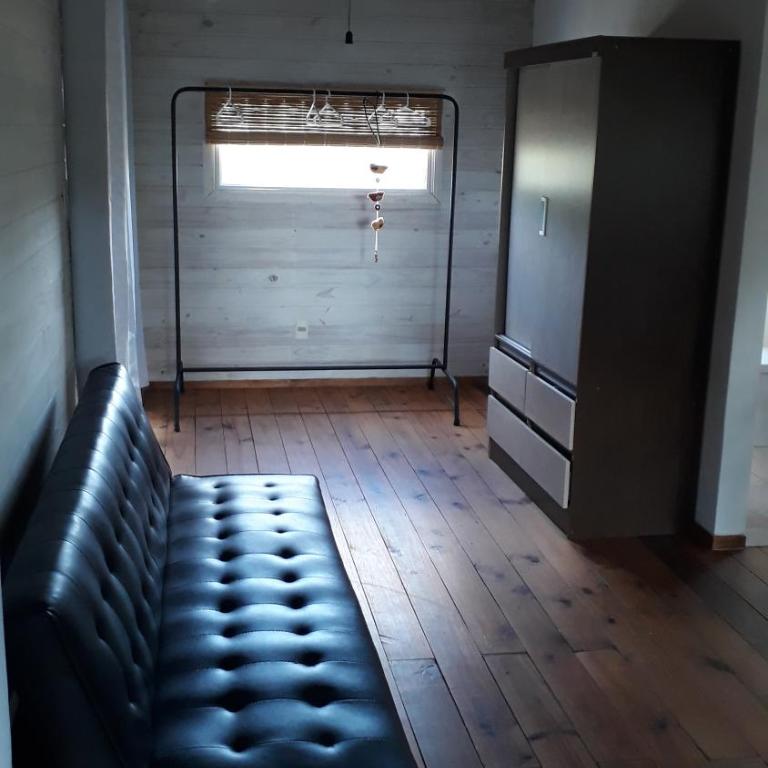 La Maison De Valerie 2 - Two-Bedroom Chalet - 10